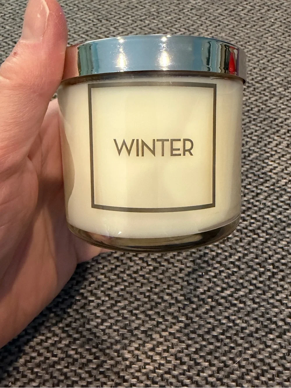 Bath And Body Works Winter 4 Ounce Candle In Glass Jar With Lid - Picture 2 of 10